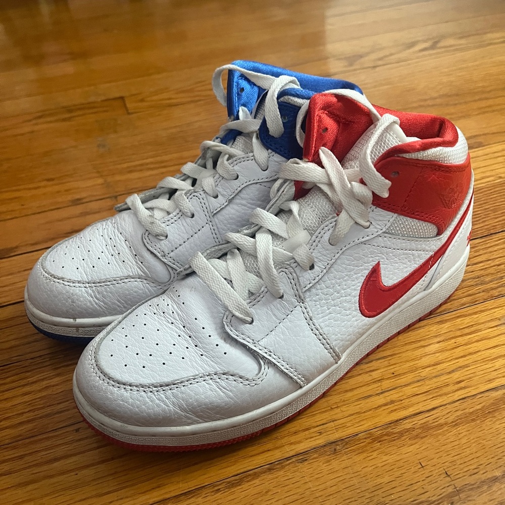 Nike Air Jordan 1 Mid 85